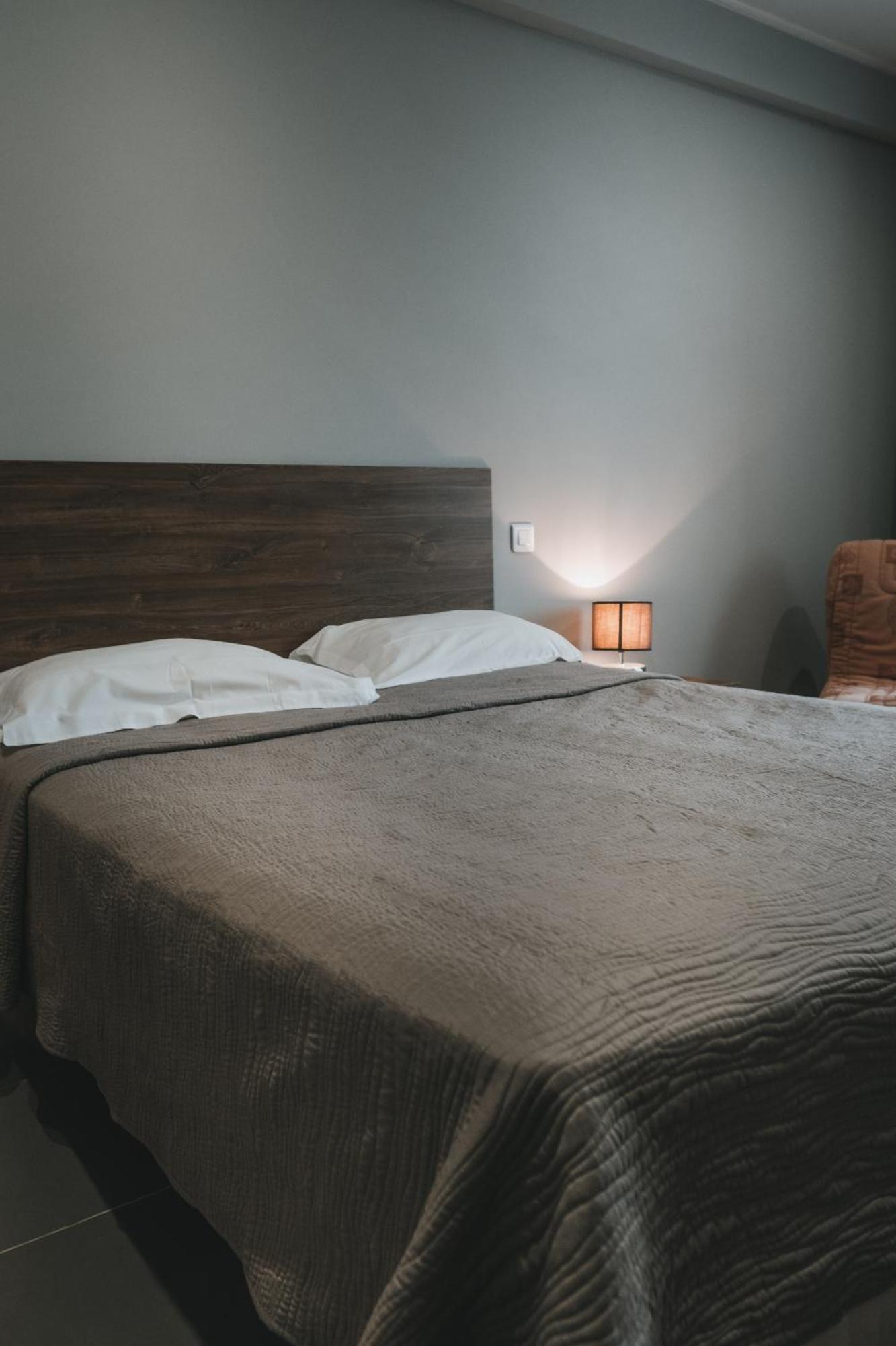 Ideal Hotel 2*